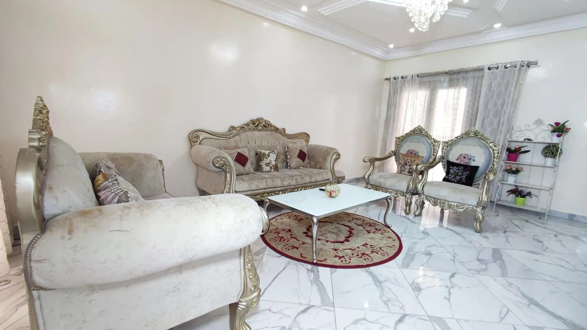 Daire Appart 2 Chambres Familial Et Spacieux Liberte 6 Parking Position Central Dakar
